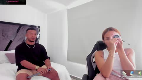 Annie and Stefan online show from April 2026 01:47:02 PM