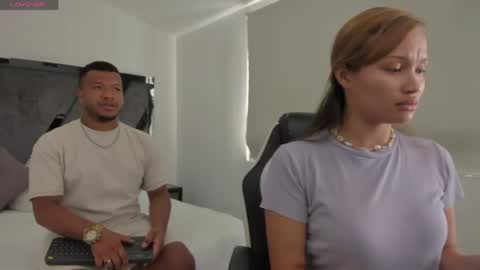 Annie and Stefan online show from April 2026 01:34:02 PM