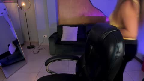 Annie Monroe online show from January 2026 11:46:02 AM