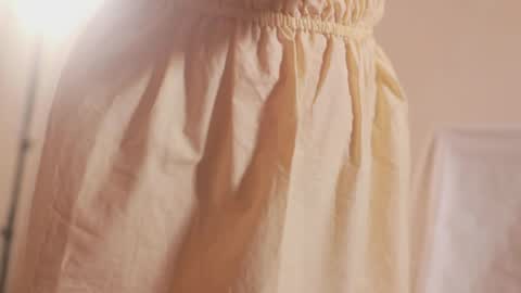 Snapshot of annieriver chatting on April 2026 09:51:02 AM Annie River online show from April 2026 09:51:02 AM