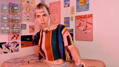 annietinky online show from February 2026 12:38:01 AM