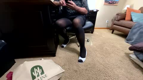 Anninpantyhose online show from June 2026 09:43:02 PM