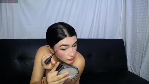 Snapshot of anny_naf chatting on June 2026 02:33:02 PM Anny online show from June 2026 02:33:02 PM