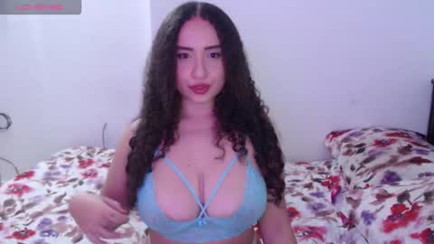 Snapshot of anny_riveraa chatting on February 2026 04:02:02 AM Anny online show from February 2026 04:02:02 AM
