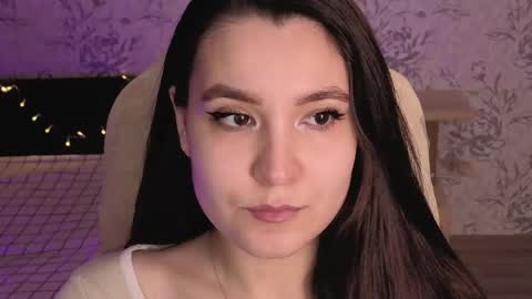 Snapshot of anny_shine chatting on June 2026 01:52:01 AM Annie online show from June 2026 01:52:01 AM