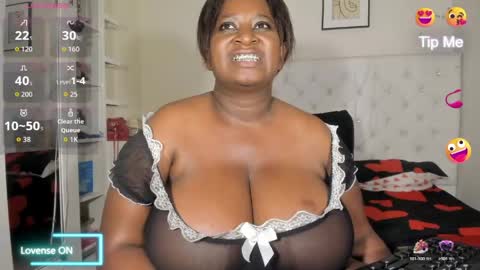 Snapshot of annybigassxxx chatting on March 2026 11:18:01 PM Melani online show from March 2026 11:18:01 PM