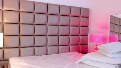    online show from January 2025 04:15:01 AM