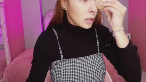 AnnyXhot online show from March 2025 12:11:02 PM
