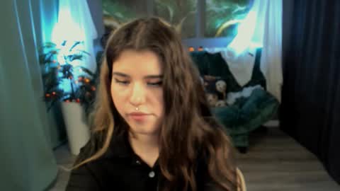 Anora online show from October 2025 08:31:02 PM