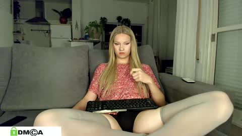 Sexy Ladybug online show from February 2025 10:59:02 AM