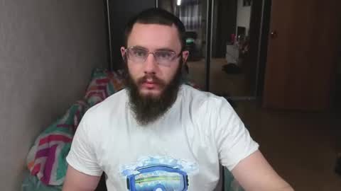 Snapshot of ant_power chatting on June 2026 10:45:02 PM Ant online show from June 2026 10:45:02 PM