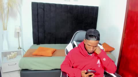       online show from November 2025 11:58:01 PM