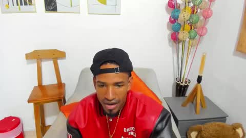 Snapshot of anthoy_wayans chatting on March 2026 01:11:02 AM online show from March 2026 01:11:02 AM