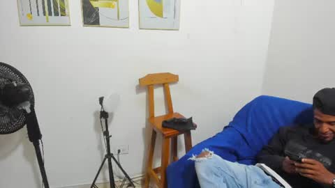 Snapshot of anthoy_wayans chatting on June 2026 12:28:02 AM online show from June 2026 12:28:02 AM
