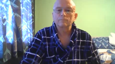 Snapshot of antmatt2025 chatting on October 2025 08:01:01 AM antmatt2025 online show from October 2025 08:01:01 AM