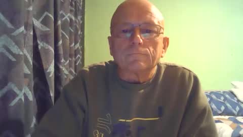 antmatt2025 online show from November 2025 05:48:01 PM