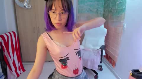Snapshot of anto_sweet18 chatting on February 2026 01:24:02 AM My birthday is on december 2nd surprise me with a gift from my amazonlist online show from February 2026 01:24:02 AM