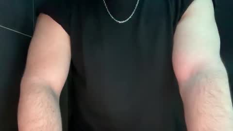 anton_smotri online show from April 2026 12:40:02 PM