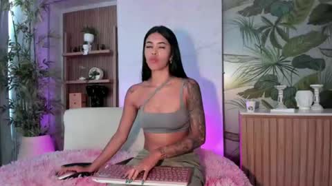 Snapshot of antonella_rossi24 chatting on June 2026 08:31:01 PM Antonella Rossi online show from June 2026 08:31:01 PM
