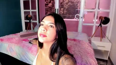 Snapshot of antonella_rossi24 chatting on July 2026 02:35:01 PM Antonella Rossi online show from July 2026 02:35:01 PM