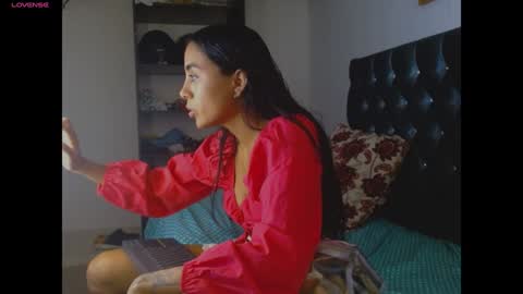 AntonellaAndNoah online show from January 2025 09:22:01 PM