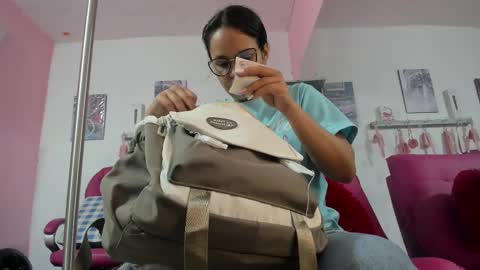 Snapshot of antonellakling_ chatting on September 2025 12:40:02 PM ANTONELLA online show from September 2025 12:40:02 PM