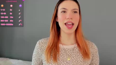 Antonella  online show from October 2025 01:09:01 PM