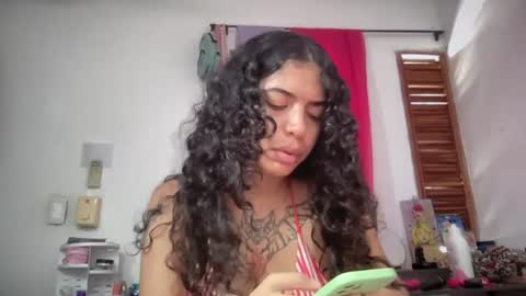 Snapshot of antoniabloom chatting on June 2026 05:39:01 PM Antonia online show from June 2026 05:39:01 PM