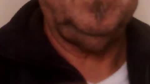 Snapshot of antonioxx454 chatting on March 2026 04:15:01 PM AntonioyJesy online show from March 2026 04:15:01 PM