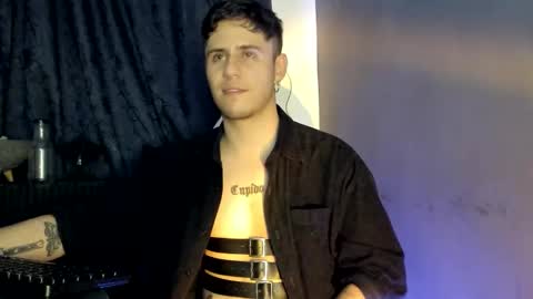 antonnello_ online show from November 2025 12:53:02 AM