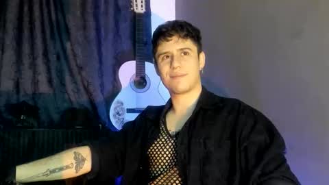 antonnello_ online show from November 2025 07:52:02 AM