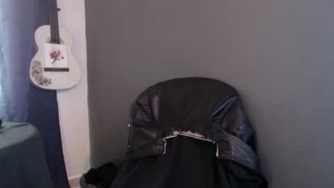 antonnello_ online show from January 2026 04:45:02 PM