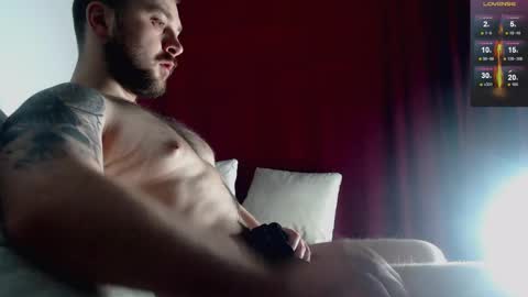 antonni_ online show from January 2025 11:16:02 PM