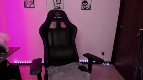 antony_cast online show from January 2025 04:58:01 AM