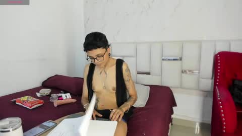 Snapshot of antony_d_ossa chatting on May 2026 08:17:02 PM antony_d_ossa online show from May 2026 08:17:02 PM