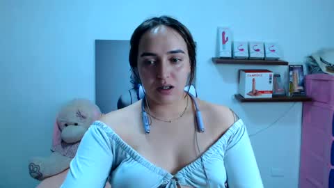 Snapshot of anyela_bubble19 chatting on August 2026 02:47:01 AM Anyela online show from August 2026 02:47:01 AM