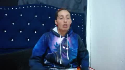 Snapshot of anyu_1306 chatting on December 2024 03:26:01 AM anyu online show from December 2024 03:26:01 AM