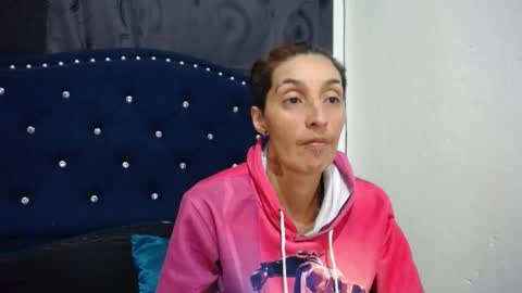 Snapshot of anyu_1306 chatting on March 2025 02:45:01 AM anyu online show from March 2025 02:45:01 AM