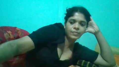 Snapshot of apa142817 chatting on May 2026 02:12:01 PM Aparalux online show from May 2026 02:12:01 PM