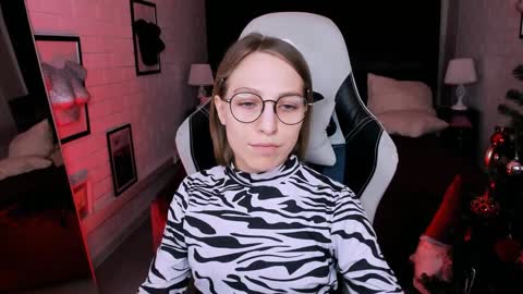 APHEX QUEEN online show from December 2024 01:44:01 PM