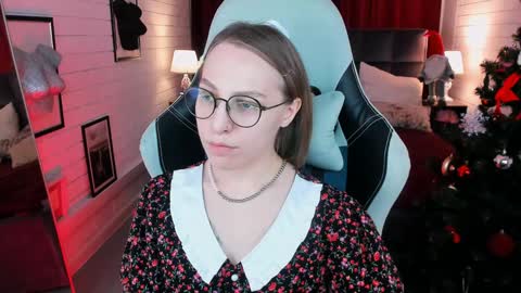 APHEX QUEEN online show from December 2024 01:06:01 PM