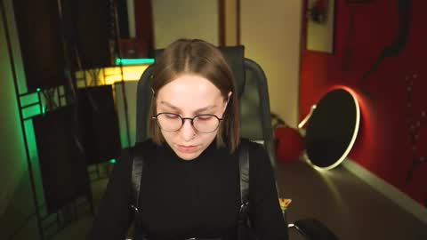 APHEX QUEEN online show from February 2025 09:20:01 AM