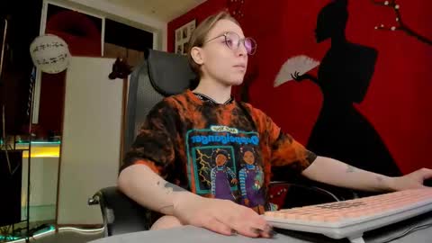 APHEX QUEEN online show from February 2025 03:21:01 PM