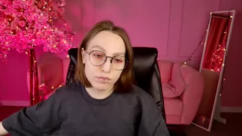 APHEX QUEEN online show from March 2025 01:18:01 PM