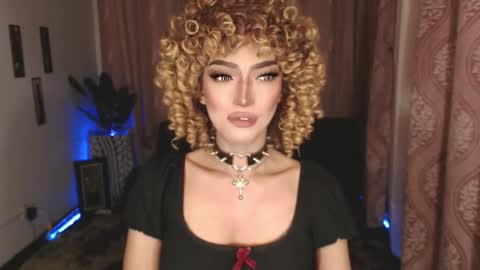 Snapshot of aphrodite_may chatting on September 2025 05:46:02 PM kathryn online show from September 2025 05:46:02 PM