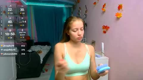 Aphrodite online show from November 2025 10:09:01 AM