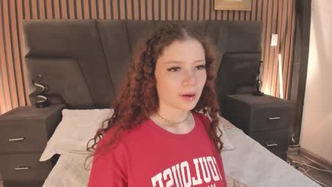 aphrodite online show from November 2025 09:13:01 PM