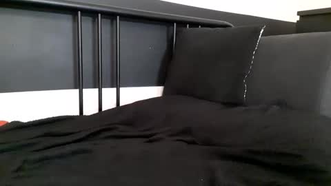 apollobest77 online show from March 2026 05:09:02 PM