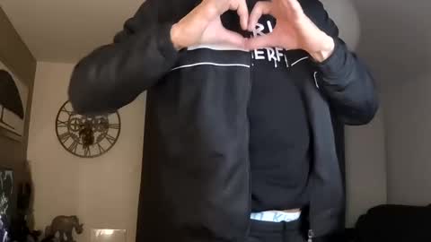 apollonfitx_69 online show from January 2025 09:45:01 PM