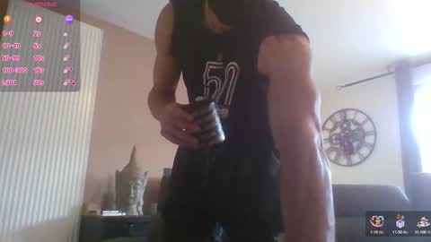 apollonfitx_69 online show from October 2025 04:26:01 PM